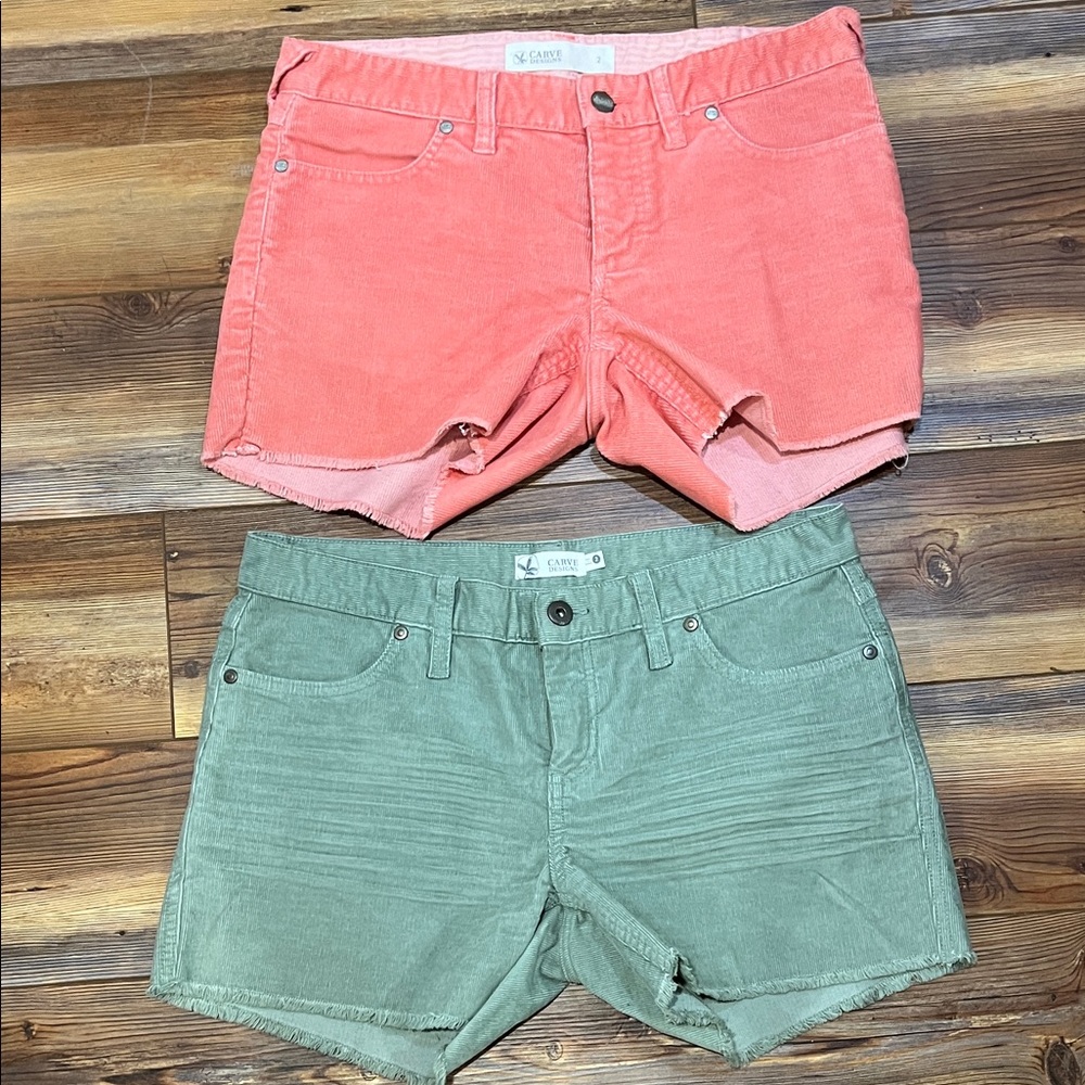 Carve Designs Coral, light blue and Green Corduroy Shorts. All are size 2.EUC.